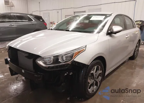 2021 Kia Forte Lxs из США, поврежденный, VIN 3KPF24AD7ME333788